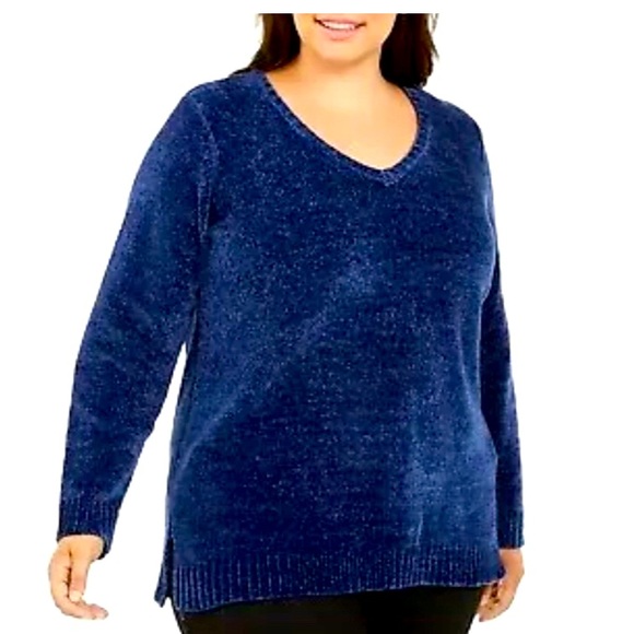 Karen Scott | Plus Size V-Neck Chenille Sweater. Available sizes 0X,1X,2X 3X - Picture 3 of 4